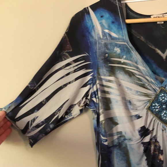 Emerald Live and Let Live Top - Picture 9 of 15